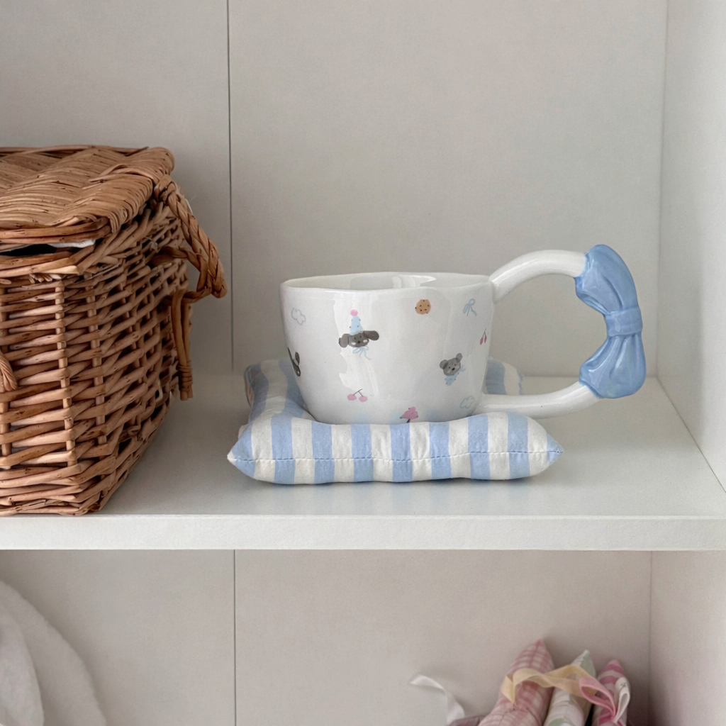 Cute Bow Handle Ceramic Mug