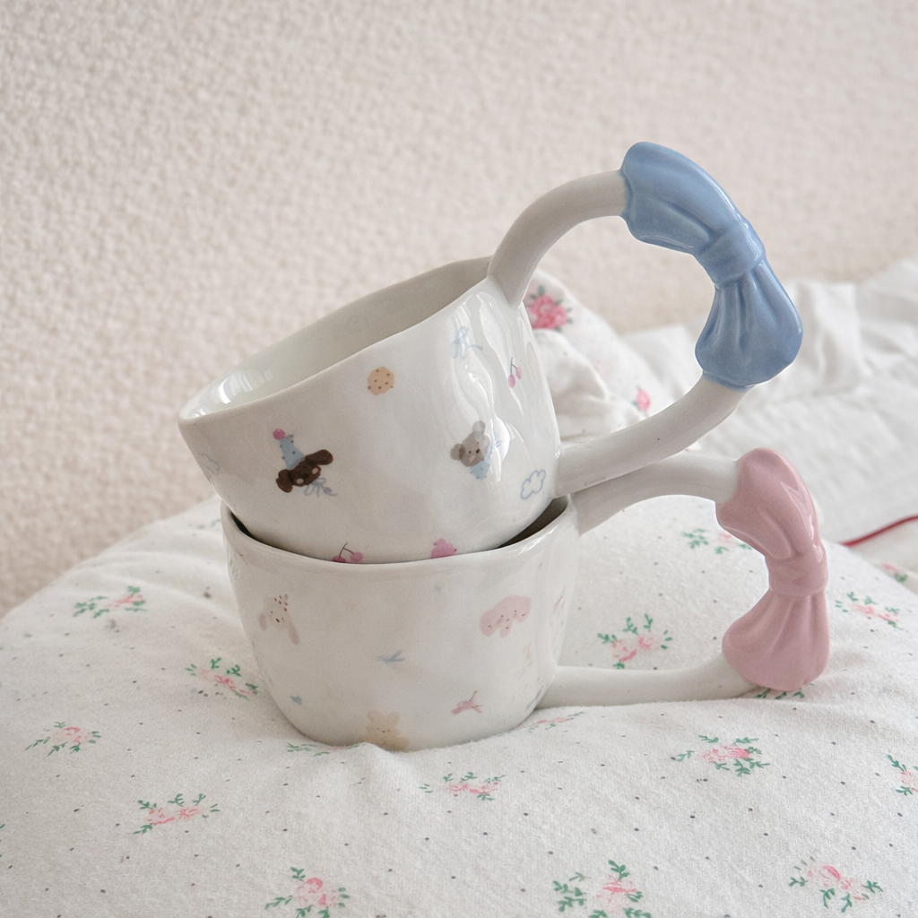 Cute Bow Handle Ceramic Mug